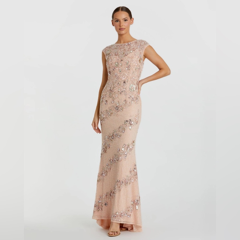 NWT $698 MAC DUGGAL Embellished Bateau Neck Cap Sleeve Gown DRESS nude 5500